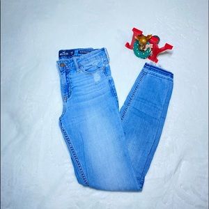 HOLLISTER Mid-Rise Skinny Jeans